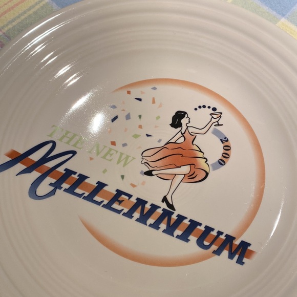 Fiestaware millennium 2000 lunch plate made for Federated Dept Store   9 inch - Picture 4 of 4